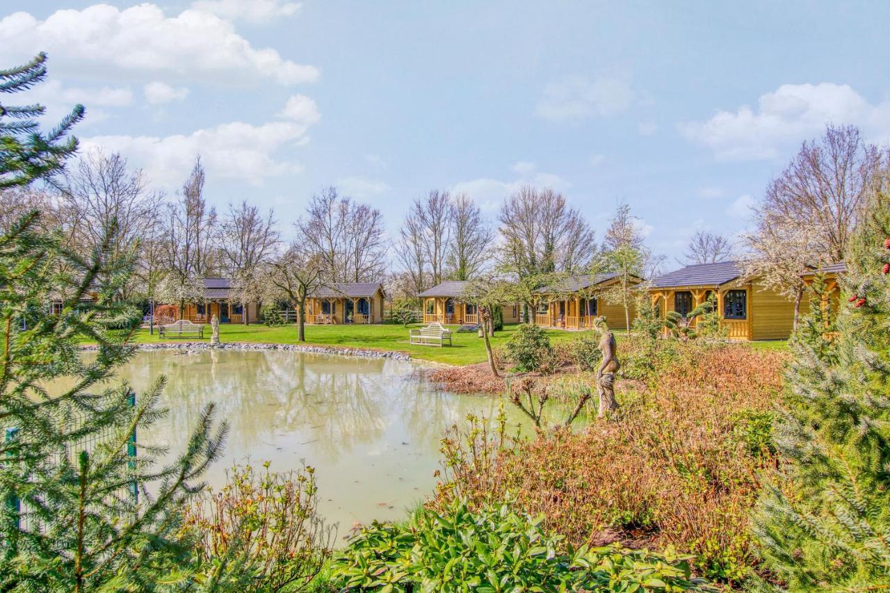 Appel Lodge Diessen Esterno foto